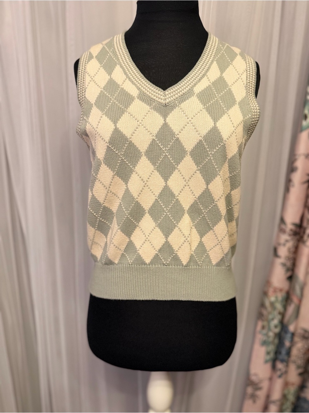 John Galt California Sage Green Cream Argyle Sweater Vest 100% Cotton